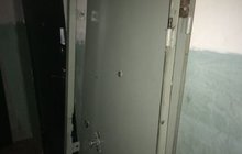 Металлическая дверь 2080х900х160, петли справа