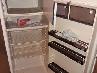 Продаю холодильник Полюс рабочий без нареканий, самовывоз в Чебоксарах