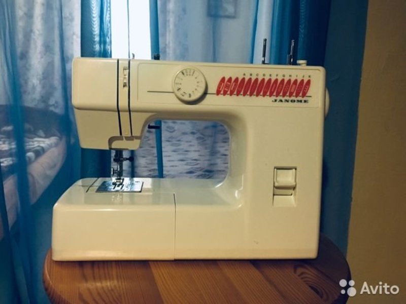 Швейная машина Janome JS1004 купить за 6000 р. в Ижевске из рук в руки