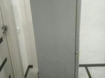 холодильник самсунг, отличное состояние, габариты: высота 155, глубина 50, ширина 45 в Ярославле