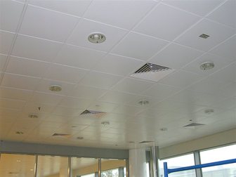 Уникальное фото Отделочные материалы Потолки подвесные алюминиевые: кассета открытого типа 31345886 в Калининграде