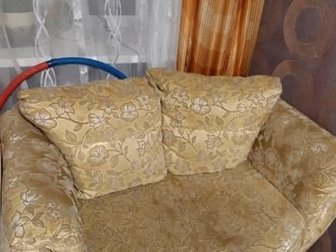 отдам бесплатно диван,  Механизм раскладывания- раскладушка требует ремонта в Костроме
