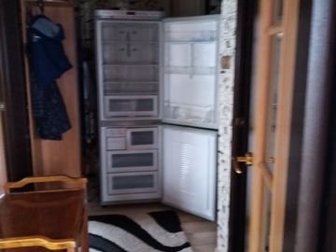 Холодильник Самсунг в рабочем состоянии, в Курске