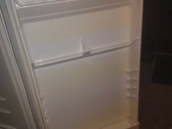 Продам холодильник,  Все работает,  Самовывоз, в Курске