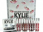 foto    KYLIE HOLIDAY BIG BOX 84153530  