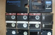 Продаю адаптер компакт видеокассет Panasonic и видеокассеты к нему