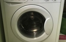 Новая стиральная машинка lndeslt