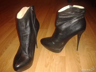 Увидеть изображение Женская обувь Ботильоны продаю 32387510 в Москве