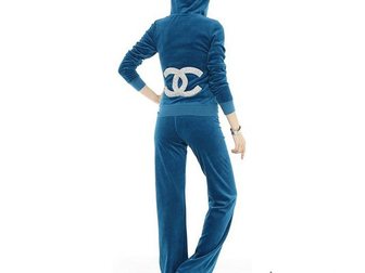 Просмотреть изображение Спортивная одежда Спортивный женский костюм Chanel 32766274 в Москве