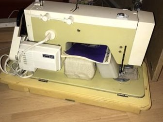 Продам швейную машинку,в рабочем состоянии,времен СССР в Москве