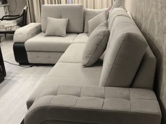 Продам диван-кровать в связи с тем, что не подошёл по размеру,  Диван новый,  Заказывали по интернет за 100 тыс,  размеры: 275*195*90, размер спального места 150*230 в Петропавловске-Камчатском