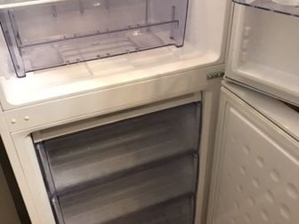 Продаю двухкамерный холодильник в идеальном рабочем состоянии, Срочно!Самовывоз в Подольске