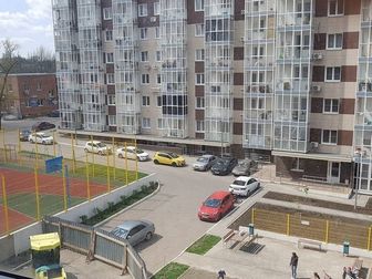 Продается 1-комнатная квартира на 5 этаже 14 этажного дома общей площадью 30кв, м, , в новом жилом комплексе Каскад,  Окна смотрят во двор, панорамное остекление, в Ростове-на-Дону
