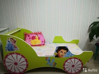 кроватка в форме кареты для принцессы, спальное место 15/0, 7 м, матрас в идеальном состоянии, ребёнок не спала в кроватке, вся кроватка в состоянии новой, район в Рубцовске
