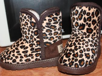 Скачать фотографию Детская обувь Уги леопардовые 33826446 в Ульяновске