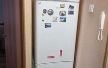 Холодильник indesit c132g.016