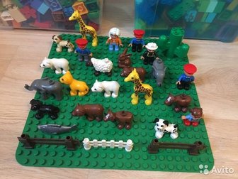 Продам разные детали Лего Дупло , животные , человечки , большая пластина для строительства ,  Цена за все ,  В целом получается огромный пакет , Состояние: Б/у в Зеленограде